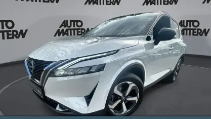 Gebraucht Nissan Qashqai N-Connecta 140 PS (102 kW) 2022 Schwarz SUV