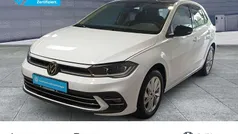 Pure white schwarz Gebraucht 2024 VW Polo Style Limousine | 23.590 € (Fairer Preis)