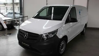 Gebraucht 2020 Mercedes Vito Van | 19.599 € (Etwas zu teuer)