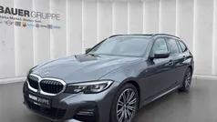 Grau Gebraucht 2021 BMW 320 M Sport Kombi | 30.930 € (Guter Preis)