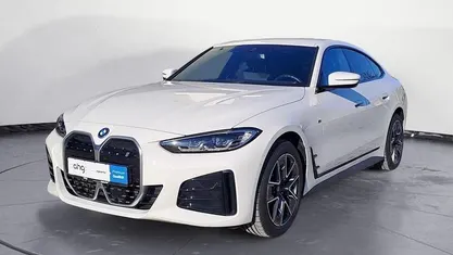 Weiß Gebraucht 2023 BMW i4 M Sport Limousine | 42.860 € (Superpreis)