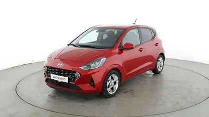 Gebraucht Hyundai i10 Edition 30 67 PS (49 kW) 2022 Rot Kleinwagen