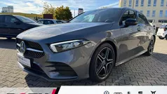 Mountaingrau met. Gebraucht 2022 Mercedes A200 AMG line Limousine | 26.490 € (Guter Preis)