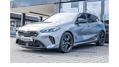 Gebraucht BMW M135 299 PS (219 kW) 2025 Grau Kleinwagen