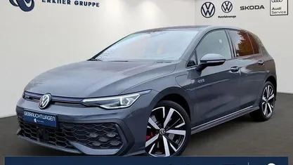 Gebraucht 2024 VW Golf VIII GTE Limousine | 38.500 €