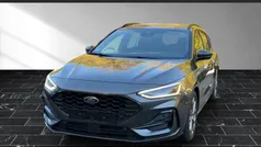 Magneticgrau (grau) Gebraucht 2023 Ford Focus ST-Line Kombi | 25.400 € (Fairer Preis)