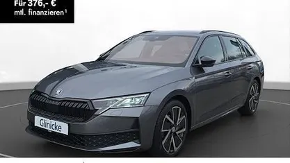 Grau Gebraucht 2024 Skoda Octavia SportLine Kombi | 31.990 € (Fairer Preis)