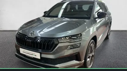 Gebraucht Skoda Karoq SportLine 150 PS (110 kW) 2022 Graphitegrau metallic SUV