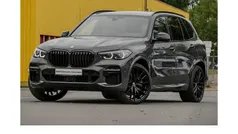 Grau Gebraucht 2022 BMW X5 M Sport SUV | 55.970 € (Fairer Preis)