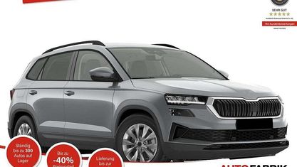 Uusi Skoda Karoq Selection 150 HP (110 kW) 2026 Harmaa Katumaasturi