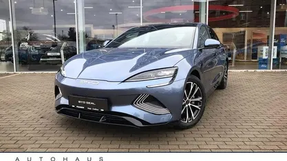 Neu BYD Seal Comfort 169 kW (231 PS) 2026 Grau Limousine