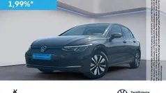 Grau Gebraucht 2024 VW Golf VIII Move Limousine | 26.460 € (Fairer Preis)