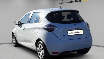 Weiß Gebraucht 2021 Renault Zoe Life Kleinwagen | 12.690 € (Guter Preis)