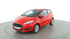 Rot Gebraucht 2015 Ford Fiesta Titanium Kleinwagen | 8.140 € (Etwas zu teuer)