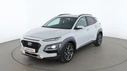 Gebraucht Hyundai Kona Premium 141 PS (103 kW) 2019 Weiß SUV
