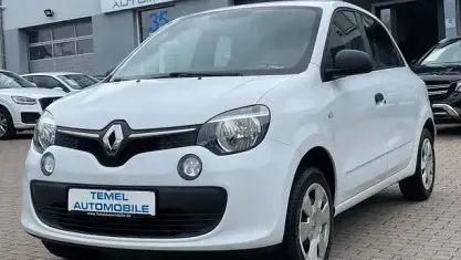 Używany Renault Twingo Life 71 KM (52 kW) 2015 Biały Hatchback