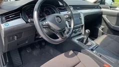 Mangangrau metallic Gebraucht 2018 VW Passat Comfortline Kombi | 17.690 € (Fairer Preis)