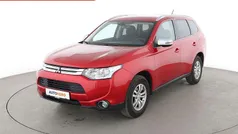 Rot Gebraucht 2015 Mitsubishi Outlander Diamant Edition SUV | 13.750 € (Fairer Preis)