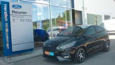 Iridiumschwarz metallic (metallic) Gebraucht 2018 Ford Fiesta ST Kleinwagen | 16.850 € (Fairer Preis)