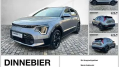 Grau (metallic) Gebraucht 2024 Kia e-Niro Inspiration SUV | 30.380 € (Fairer Preis)