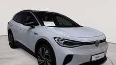 Gletscherweiß metallic / dach schwarz Gebraucht 2021 VW ID.4 Pro SUV | 29.289 € (Fairer Preis)