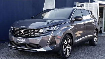 Usado Peugeot 5008 GTi 181 HP (133 kW) 2021 Monovolume