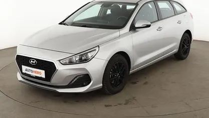 Gebraucht Hyundai i30 YES! 120 PS (88 kW) 2019 Grau Kombi