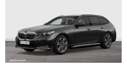 Gebraucht BMW 550e M Sport 489 PS (359 kW) 2025 Grau Kombi