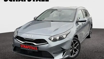 Gebraucht Kia Ceed Sportswagon Spirit 160 PS (117 kW) 2022 Lunarsilber Kombi