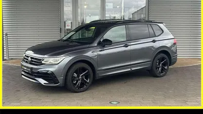 Grau Gebraucht 2024 VW Tiguan Allspace R-line SUV | 40.690 € (Fairer Preis)