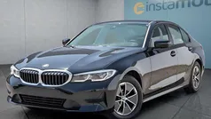 Schwarz Gebraucht 2021 BMW 318 Limousine | 25.549 € (Fairer Preis)