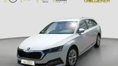 Moonweiss metallic Gebraucht 2023 Skoda Octavia Style Kombi | 32.570 € (Fairer Preis)