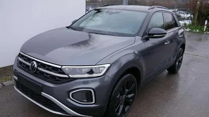 Gebraucht 2025 VW T-Roc Style SUV | 34.390 € (Guter Preis)
