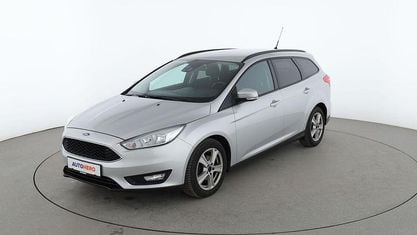 Gebraucht Ford Focus Business Edition 125 PS (91 kW) 2016 Grau Kombi