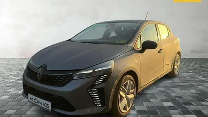 Gebraucht 2024 Renault Clio V Evolution Limousine | 18.998 € (Fairer Preis)