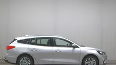Silber Gebraucht 2021 Ford Focus Titanium Kombi | 13.480 € (Guter Preis)