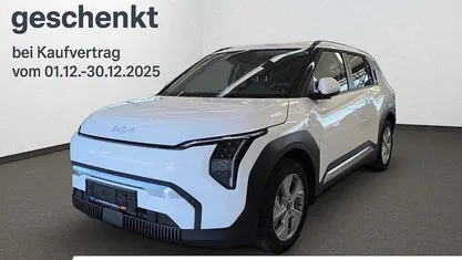 Weiss Gebraucht 2025 Kia EV3 SUV | 34.990 € (Fairer Preis)