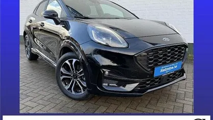 Obsidianschwarz metallic Gebraucht 2024 Ford Puma ST-Line SUV | 22.445 € (Guter Preis)