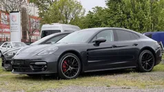 Porsche Panamera 4S