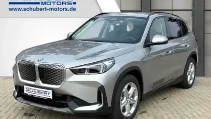 Gebraucht BMW iX1 Comfort Edition 150 kW (204 PS) 2026 Silber SUV