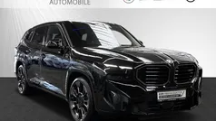 Saphirschwarz metallic Gebraucht 2024 BMW XM Performance SUV | 127.990 € (Fairer Preis)