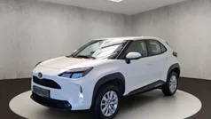 Weiß Gebraucht 2023 Toyota Yaris Hybrid Comfort SUV | 21.750 € (Superpreis)