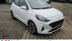 Weiss Neu 2024 Hyundai i10 Trend Kleinwagen | 17.490 € (Fairer Preis)