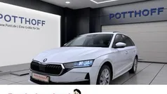 Weiss Gebraucht 2024 Skoda Octavia Selection Kombi | 30.977 € (Fairer Preis)