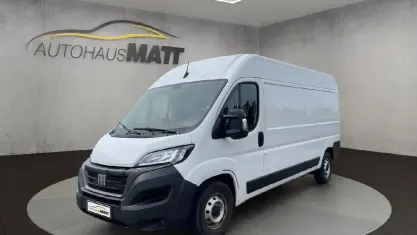 Gebraucht Fiat Ducato 140 PS (102 kW) 2022 Colore esterno (weiss (pastell)) Van