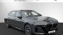 BMW 740