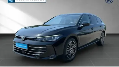 Gebraucht VW Passat Elegance 150 PS (110 kW) 2025 Schwarz Kombi