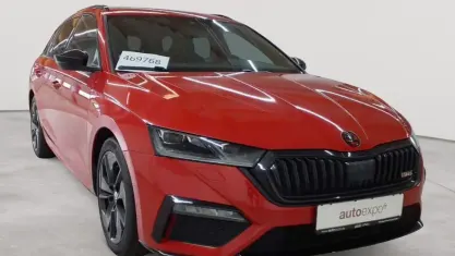 Gebraucht Skoda Octavia RS 200 PS (147 kW) 2021 Velvetrot metallic Kombi