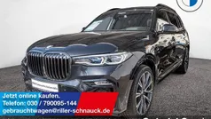Gebraucht 2022 BMW X7 M Sport SUV | 82.950 € (Teuer)