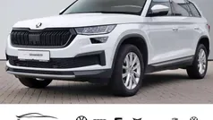 Weiß Gebraucht 2023 Skoda Kodiaq SUV | 33.490 € (Guter Preis)